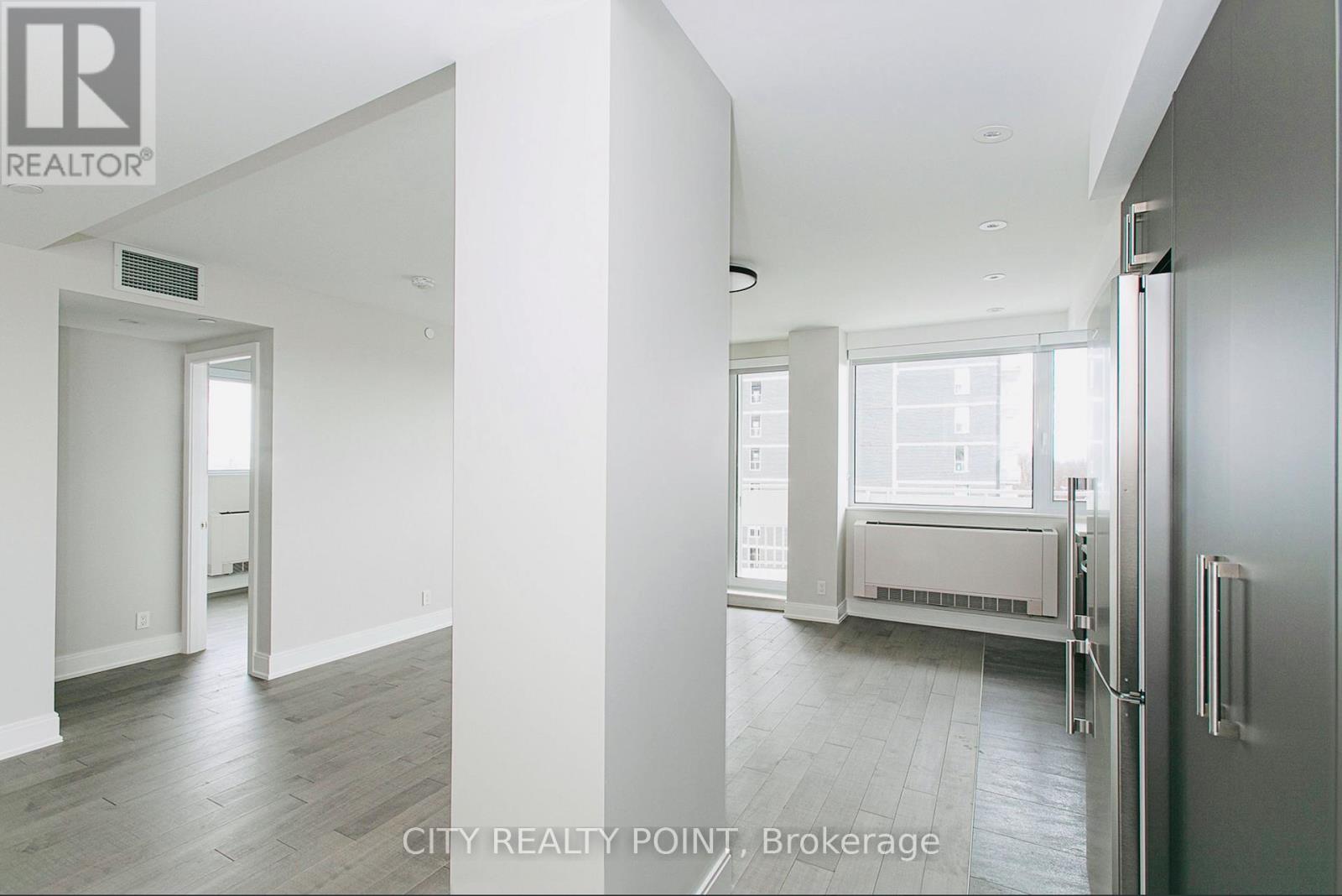 103 - 11 Walmer Road, Toronto, Ontario  M5R 2W9 - Photo 4 - C12084863