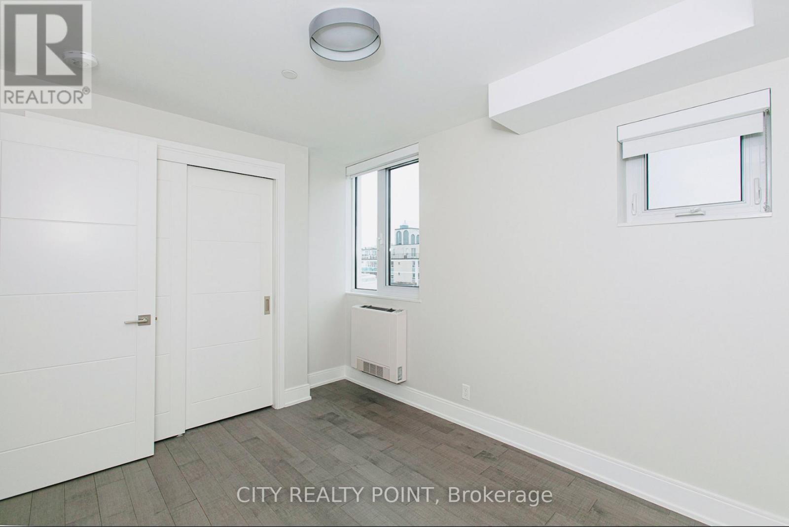 103 - 11 Walmer Road, Toronto, Ontario  M5R 2W9 - Photo 5 - C12084863