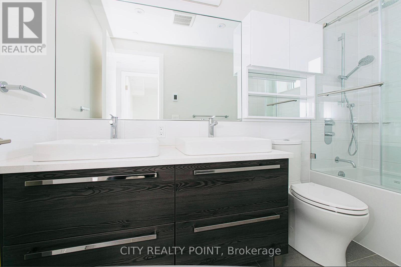 103 - 11 Walmer Road, Toronto, Ontario  M5R 2W9 - Photo 7 - C12084863