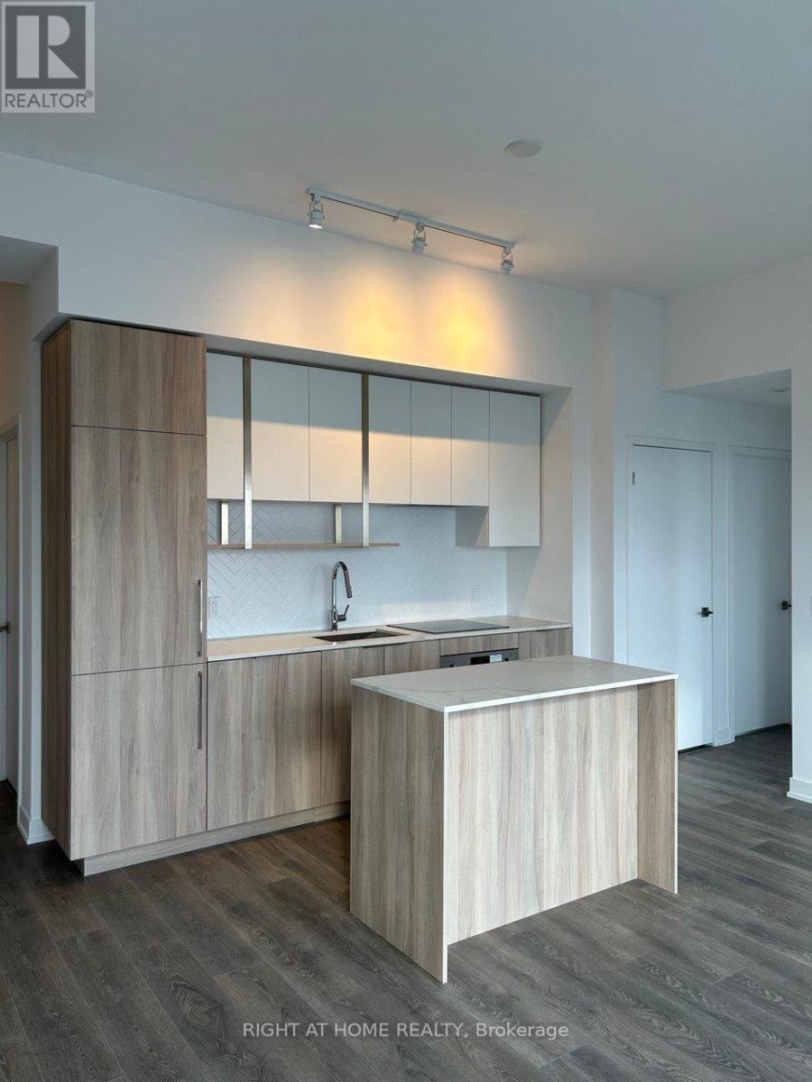 3011 - 15 Holmes Avenue, Toronto, Ontario  M2N 0L4 - Photo 2 - C12084875