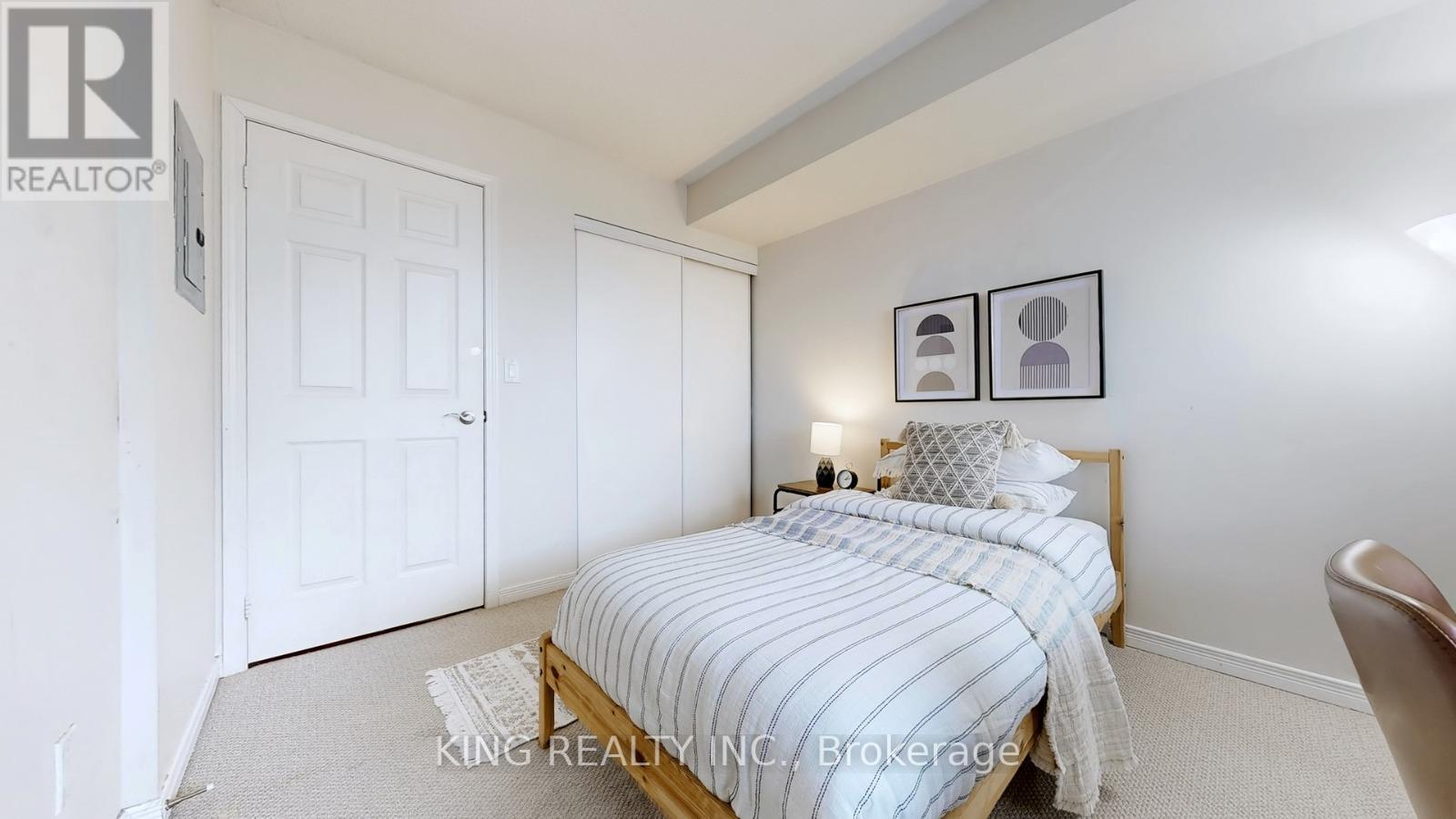 901 - 23 Oneida Crescent, Richmond Hill, Ontario  L4B 0A2 - Photo 17 - N12084825