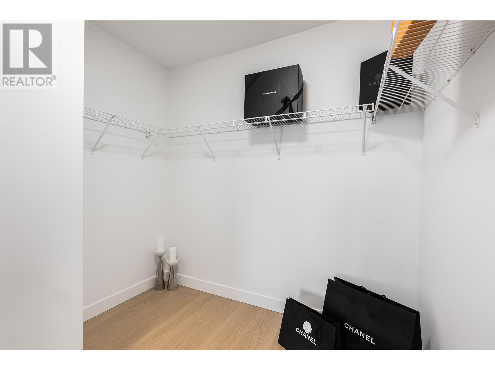 Listing Picture 22 of 39 : 2802 1188 W PENDER STREET, Vancouver / 溫哥華 - 魯藝地產 Yvonne Lu Group - MLS Medallion Club Member