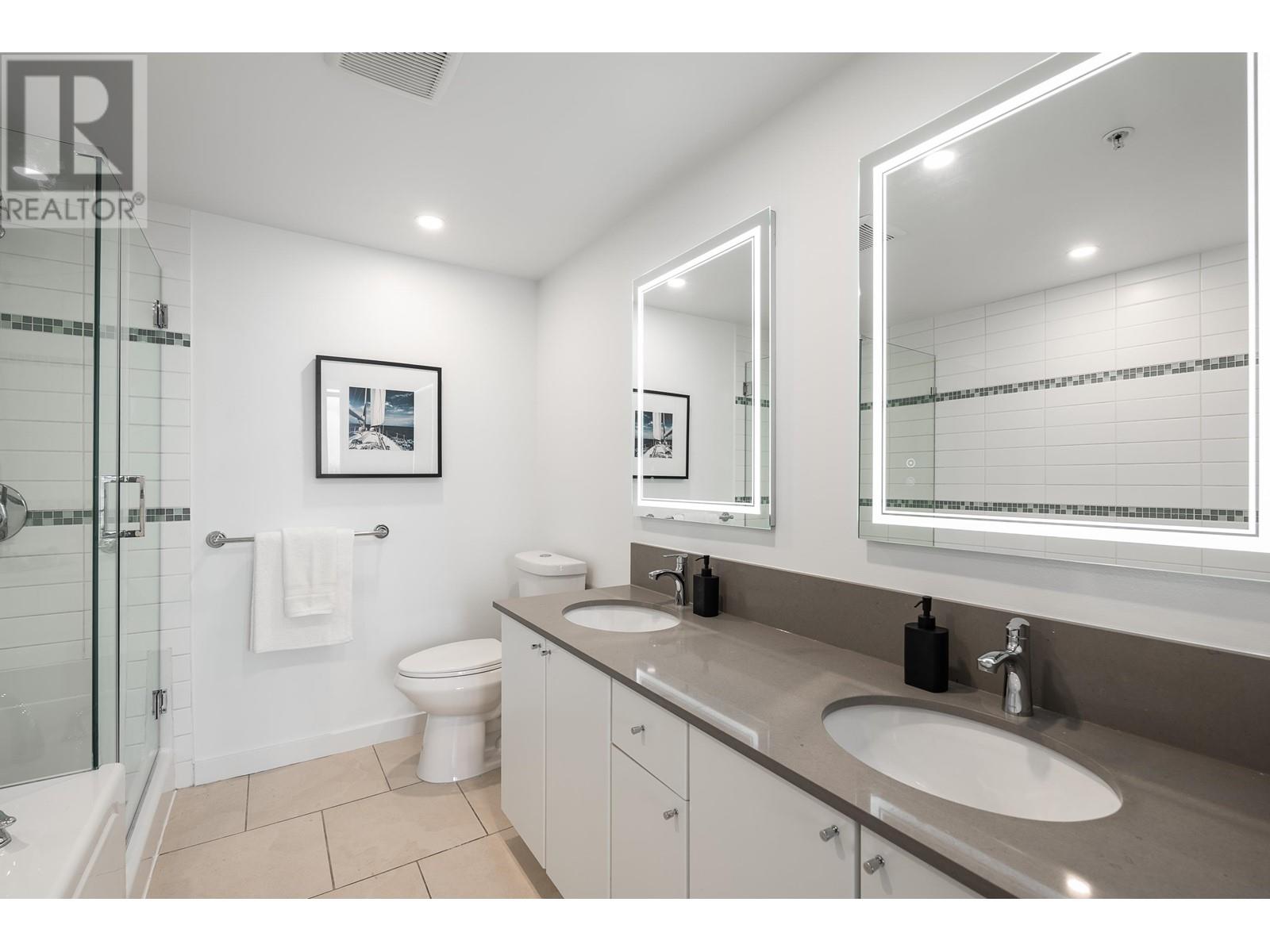 Listing Picture 21 of 39 : 2802 1188 W PENDER STREET, Vancouver / 溫哥華 - 魯藝地產 Yvonne Lu Group - MLS Medallion Club Member