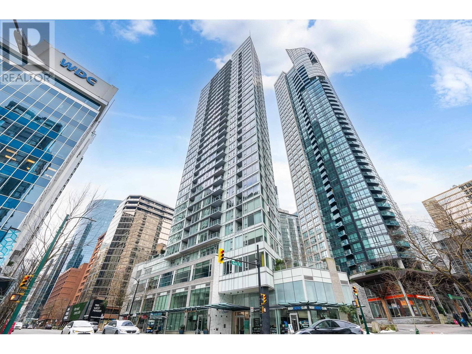 Listing Picture 33 of 39 : 2802 1188 W PENDER STREET, Vancouver / 溫哥華 - 魯藝地產 Yvonne Lu Group - MLS Medallion Club Member