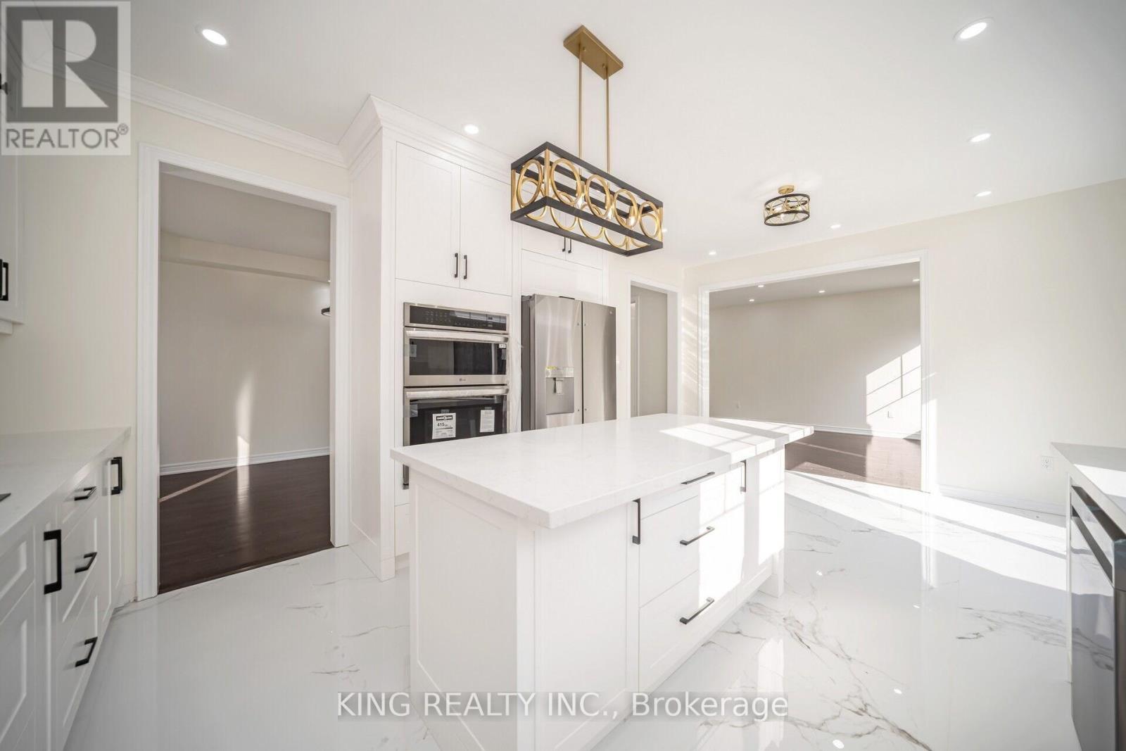 52 Haverstock Crescent, Brampton, Ontario  L7A 0G1 - Photo 12 - W12084845