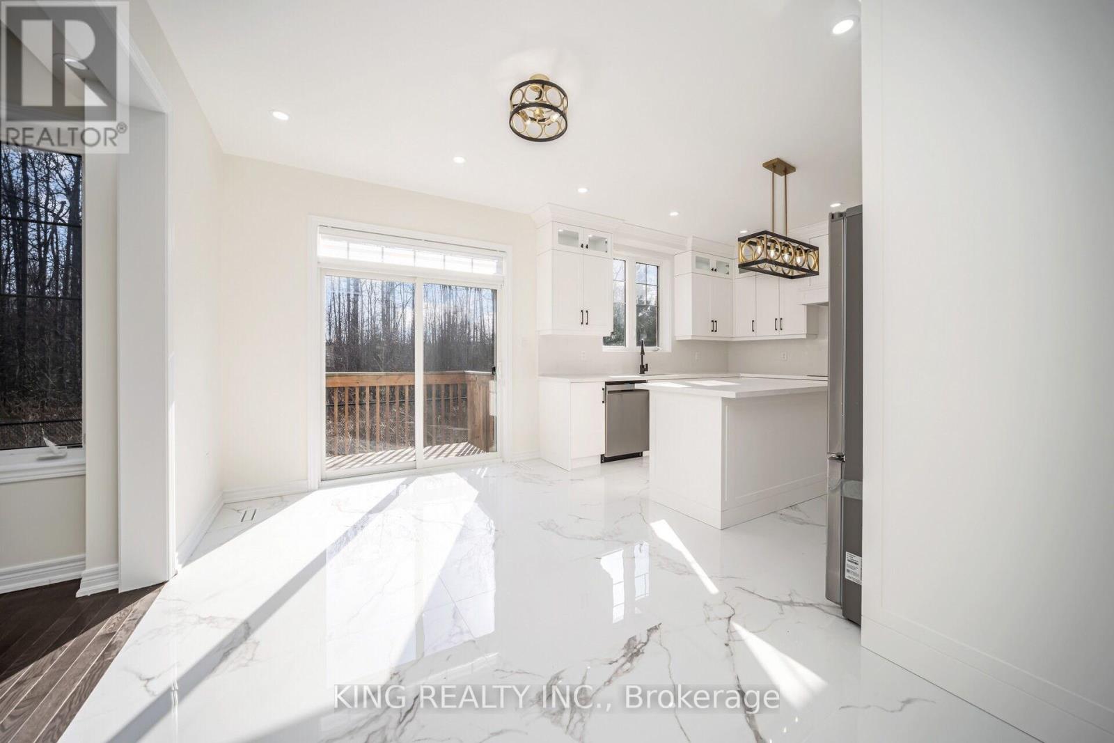 52 Haverstock Crescent, Brampton, Ontario  L7A 0G1 - Photo 9 - W12084845