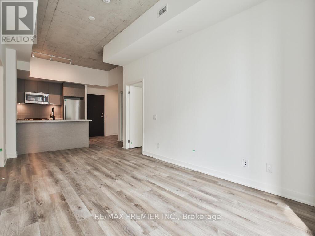 607 - 1808 St Clair Avenue W, Toronto, Ontario  M6N 0C1 - Photo 11 - W12084859