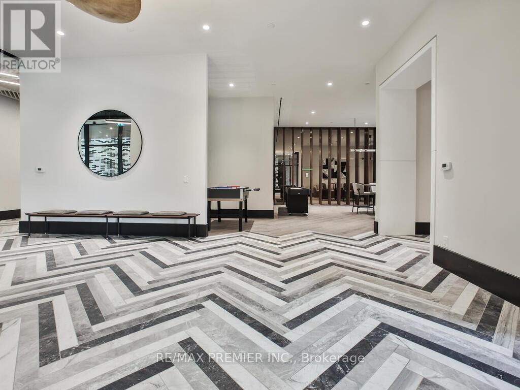 607 - 1808 St Clair Avenue W, Toronto, Ontario  M6N 0C1 - Photo 2 - W12084859