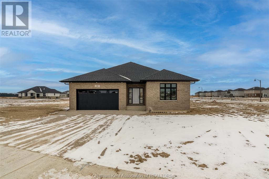 Property at 172 Rosewood CRESCENT image 5