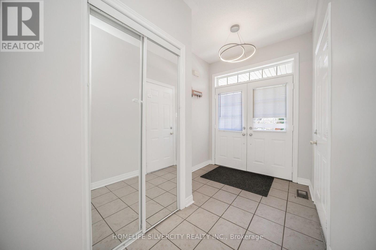Property at 6 ARIA LANE image 5