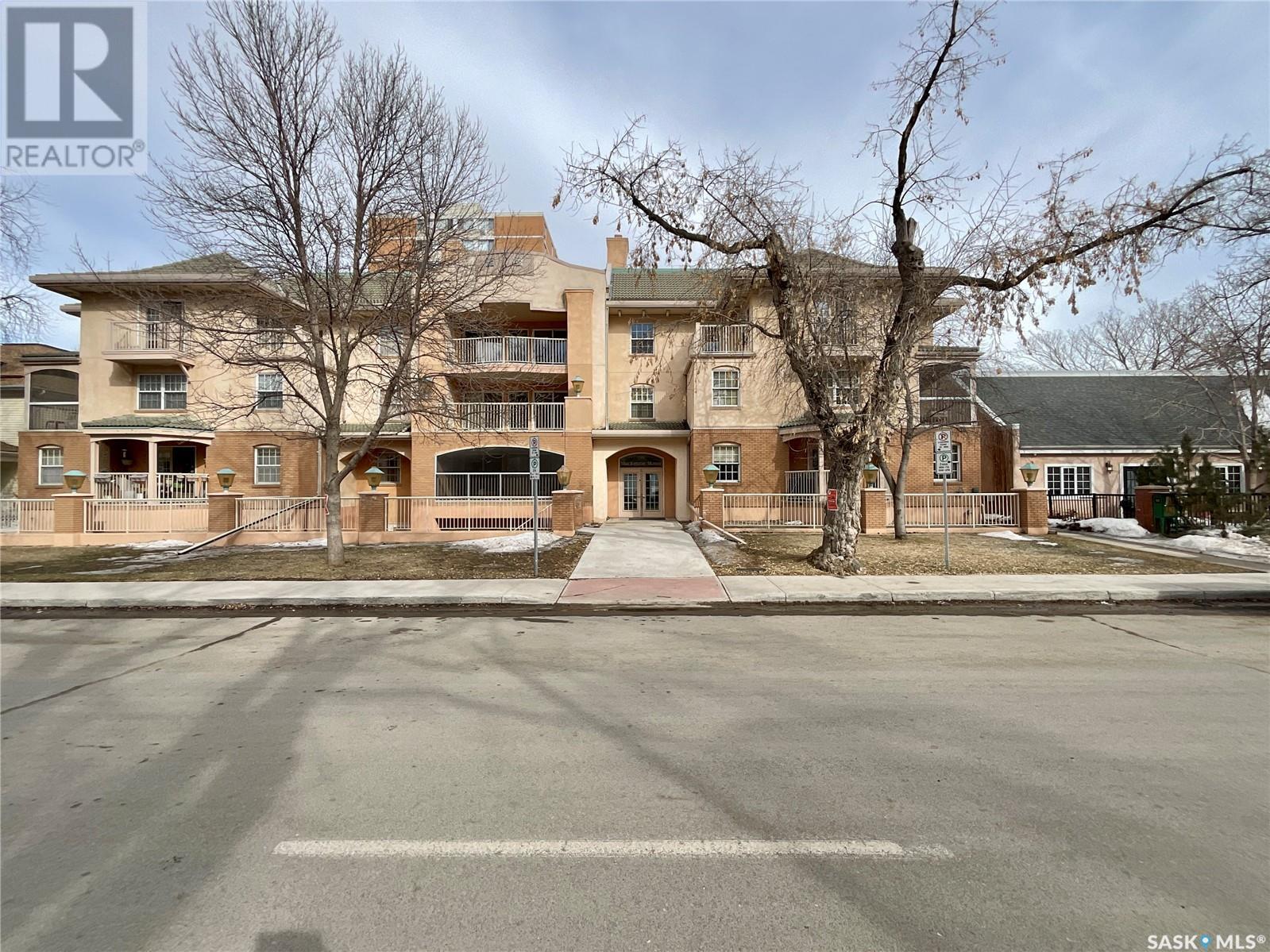 Property at 302 2315 CORNWALL STREET image 2