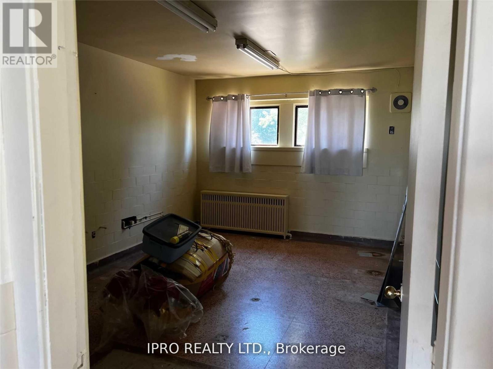 10611 Highway 3, Wainfleet, Ontario  L3K 5V4 - Photo 19 - X12084815