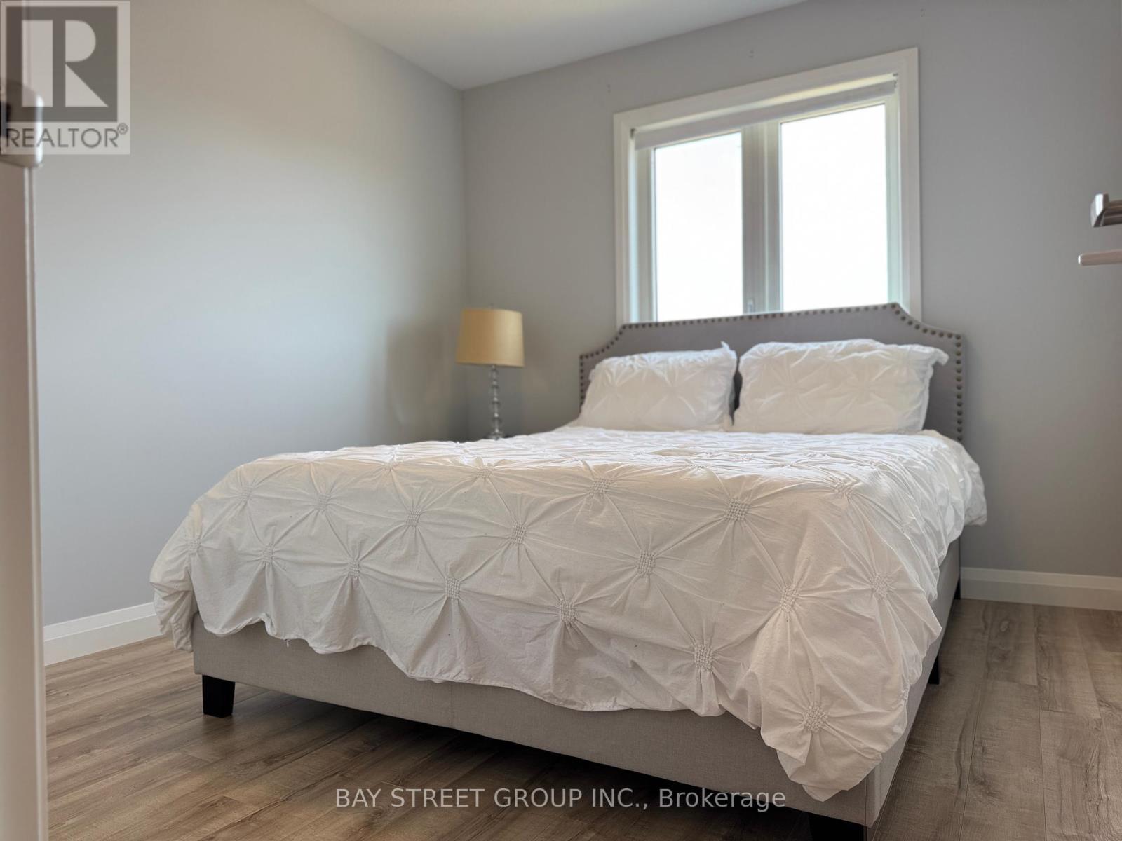 Photo 14 of 21 for 20 - 819 Kleinburg Drive