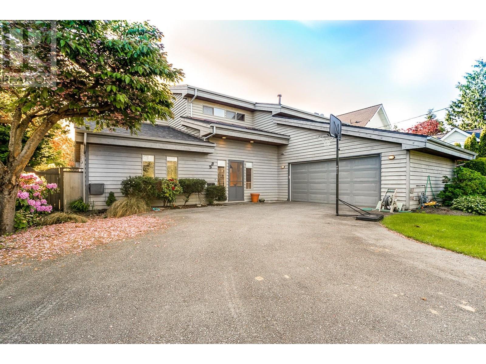 33 67 Street, Delta, British Columbia  V4L 1L5 - Photo 1 - R2990499