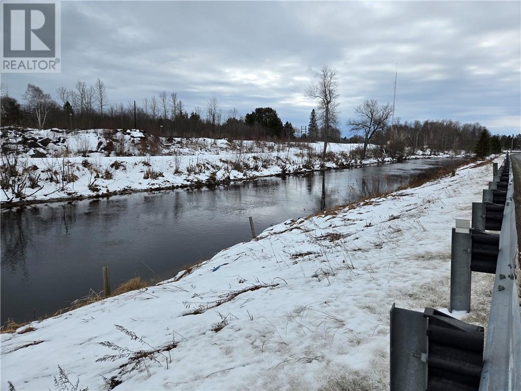 295 Riverside Road, Britt, Ontario  P0G 1A0 - Photo 16 - 2121675