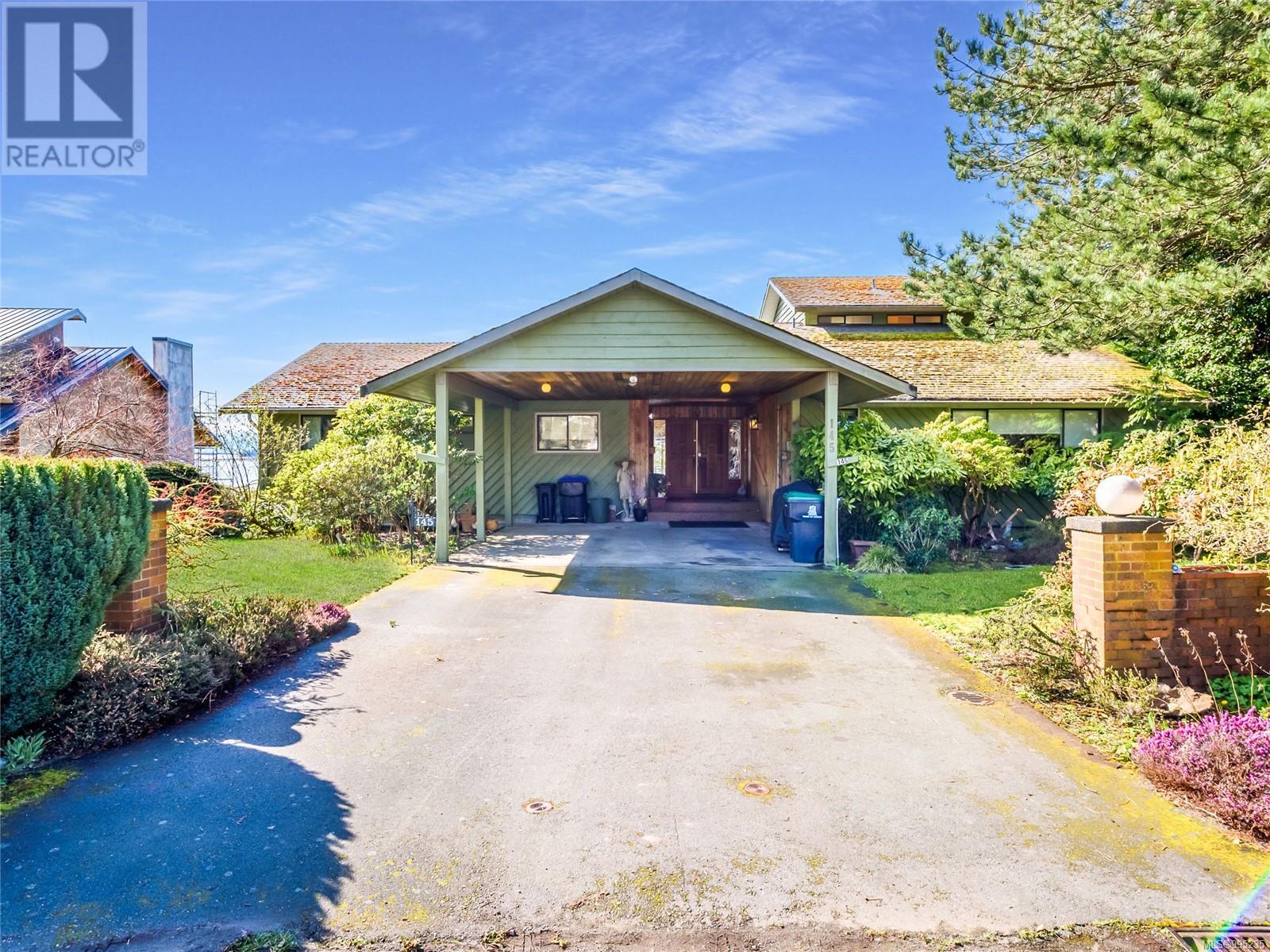 Property at 145 Manor Pl image 1