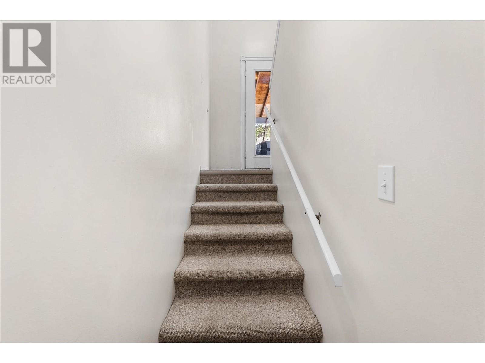 Property at 600/602 Rutland Road S image 1
