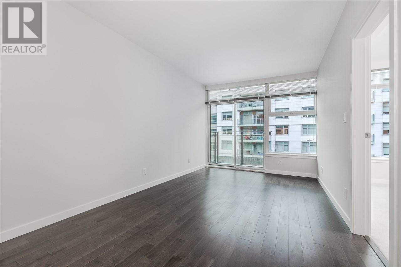 Listing Picture 10 of 39 : 515 38 W 1ST AVENUE, Vancouver / 溫哥華 - 魯藝地產 Yvonne Lu Group - MLS Medallion Club Member