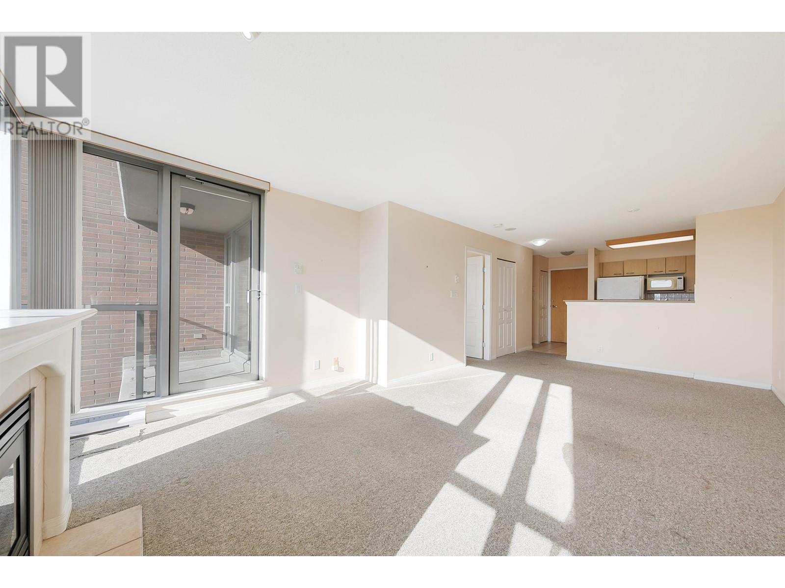 703 1575 W 10th Avenue, Vancouver, British Columbia  V6J 5L1 - Photo 10 - R2990716