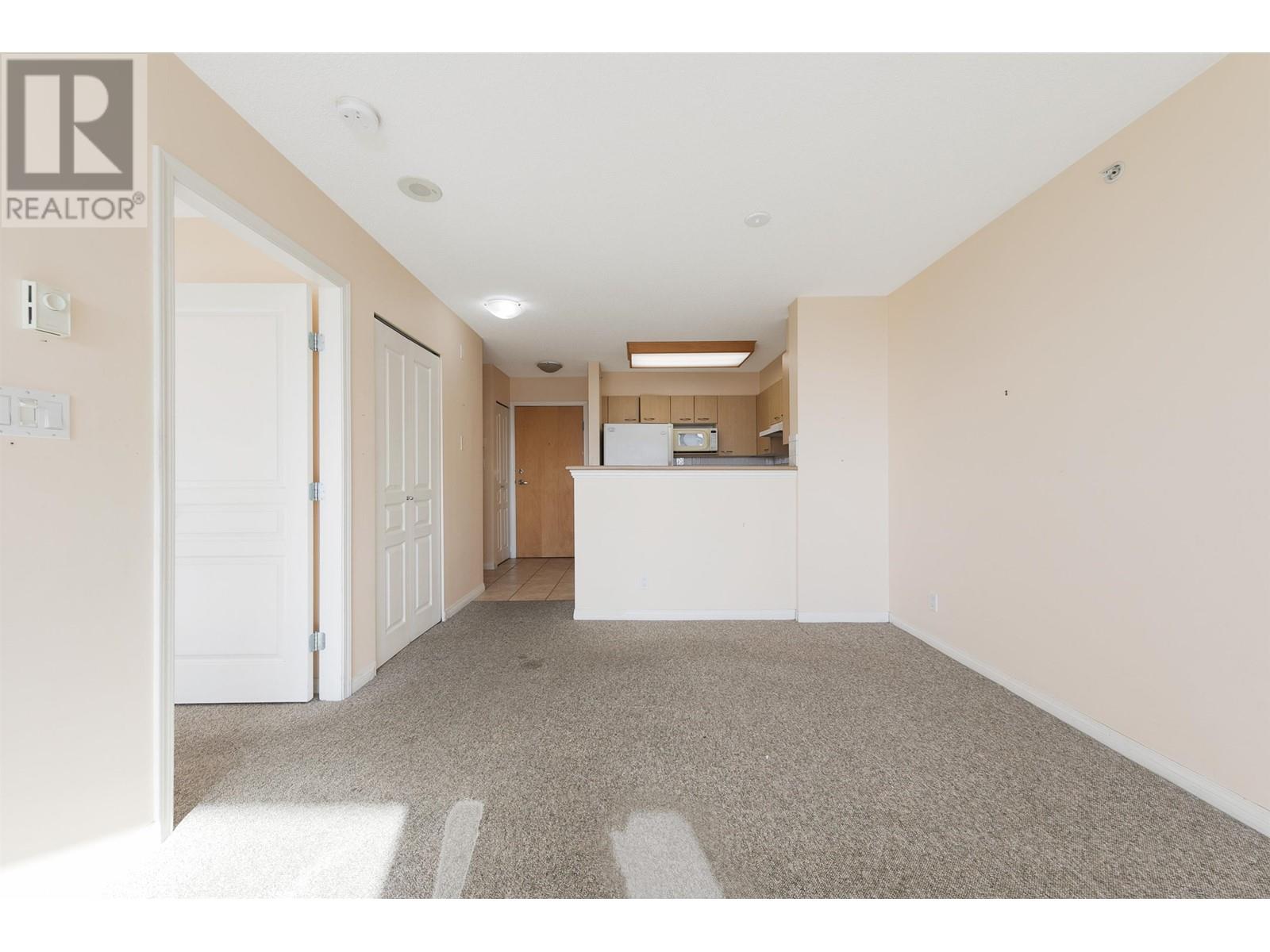 703 1575 W 10th Avenue, Vancouver, British Columbia  V6J 5L1 - Photo 5 - R2990716