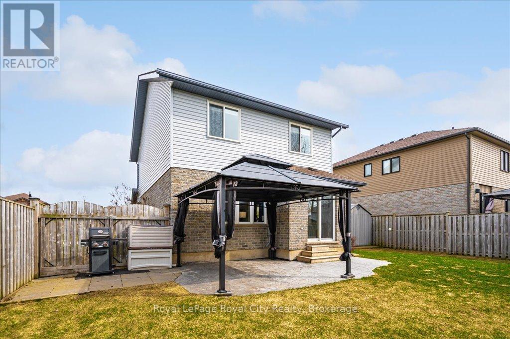 36 Green Street, Mapleton, Ontario  N0G 1P0 - Photo 26 - X12084892