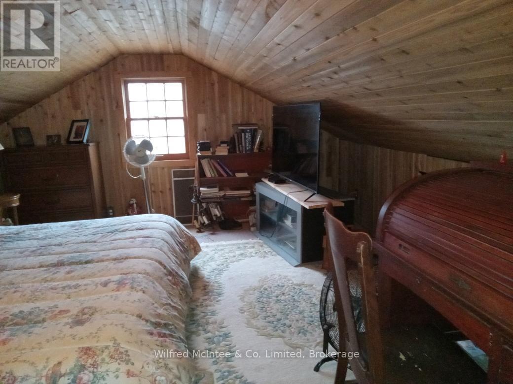 85897 Bluewater Highway, Ashfield-Colborne-Wawanosh, Ontario  N7A 3X9 - Photo 25 - X12084925