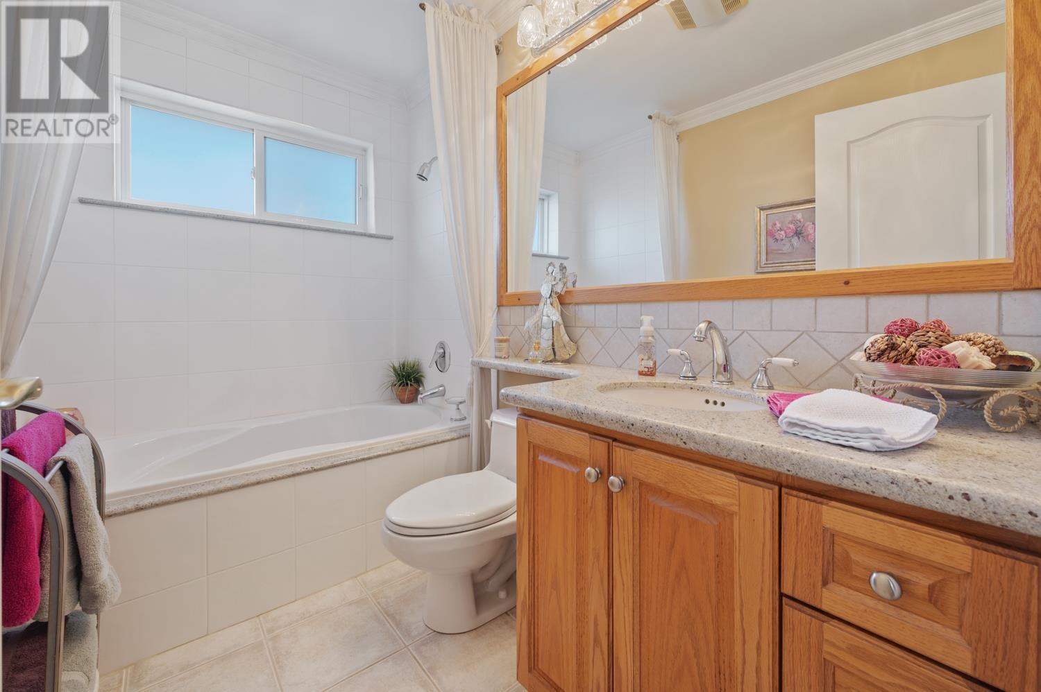1627 E 34th Avenue, Vancouver, British Columbia  V5P 1A2 - Photo 22 - R2990738