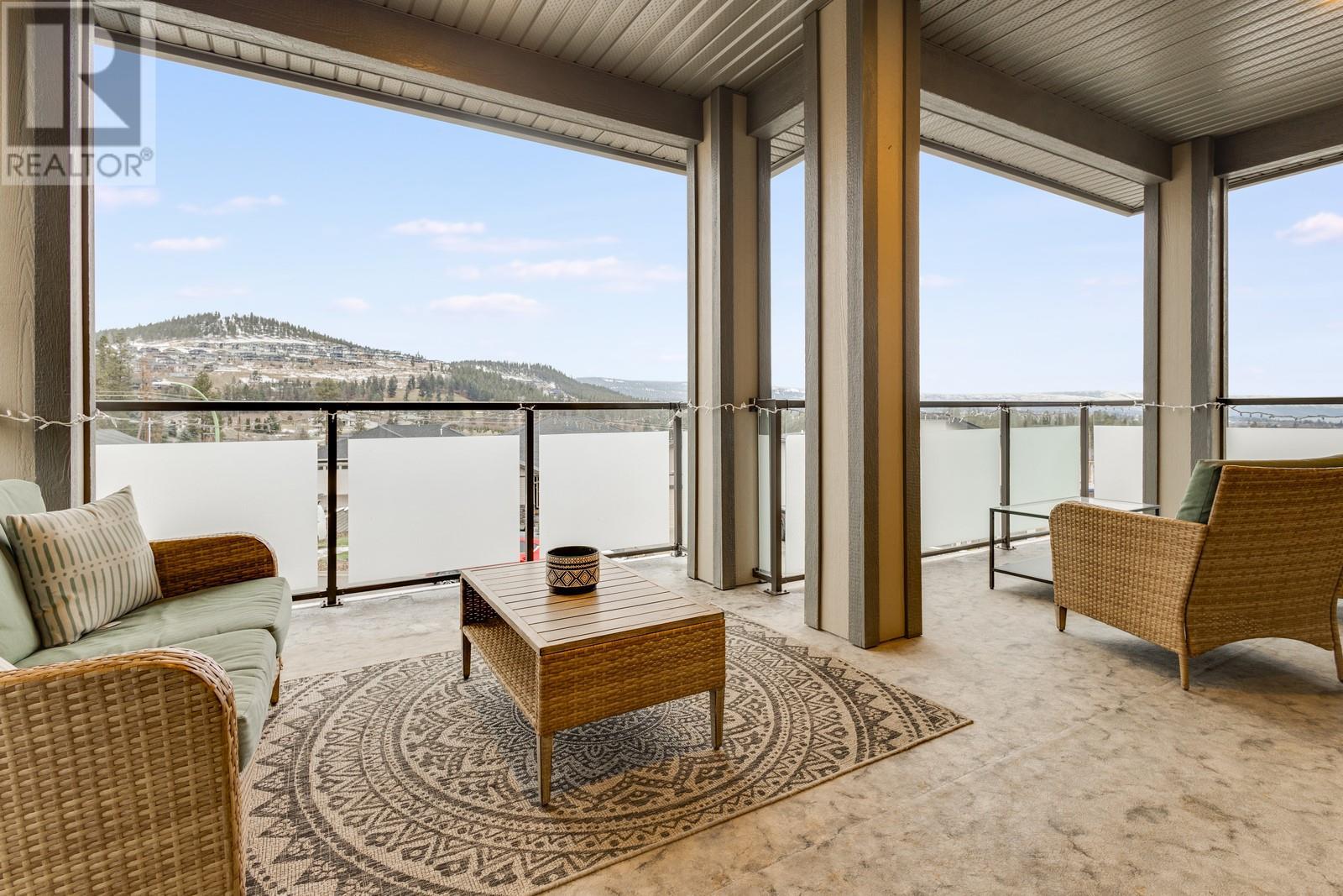 Property at 1215 Hume Avenue image 4