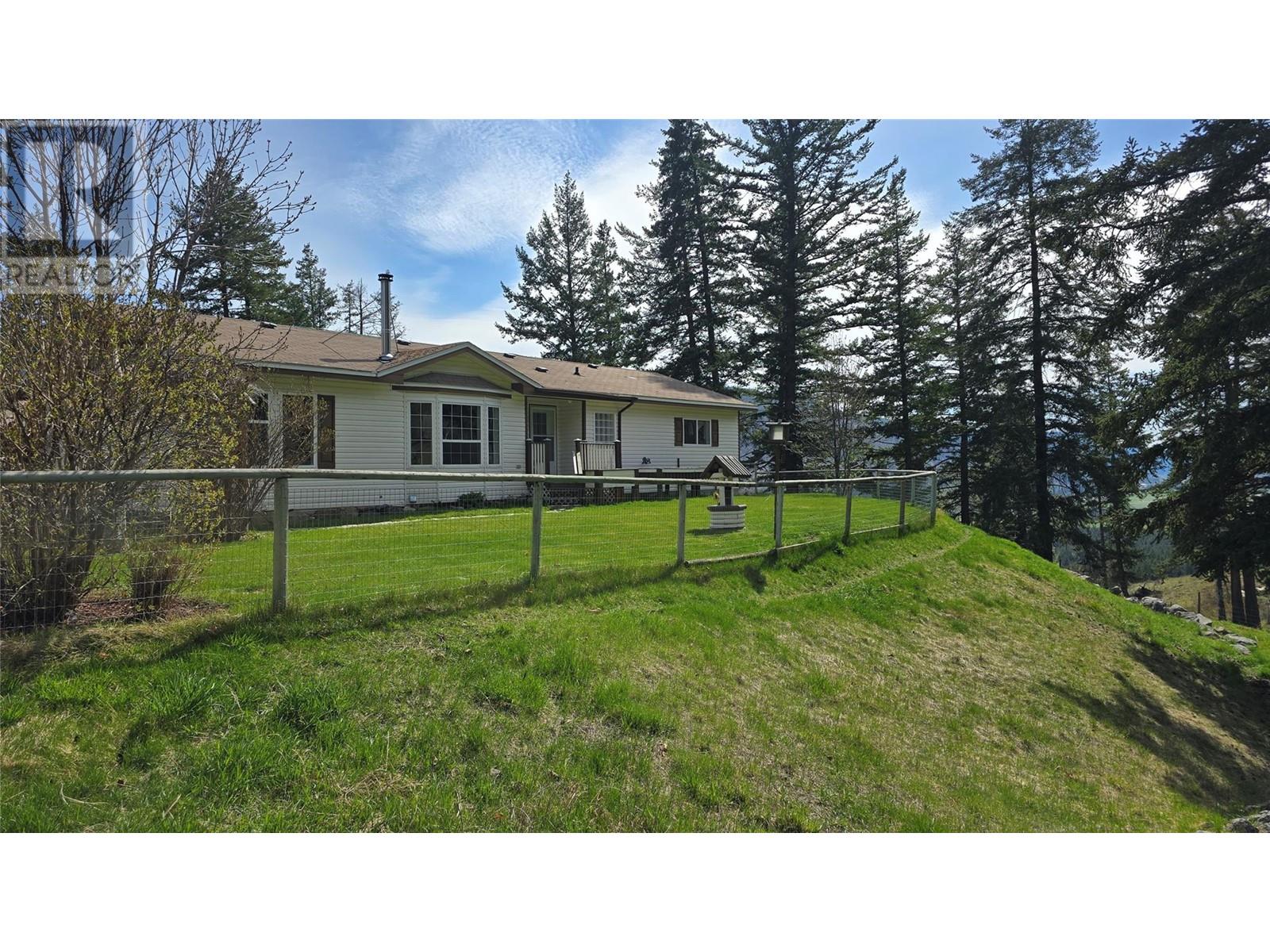 2300 Westsyde Road N, Barriere, British Columbia  V0E 1E0 - Photo 15 - 10336400