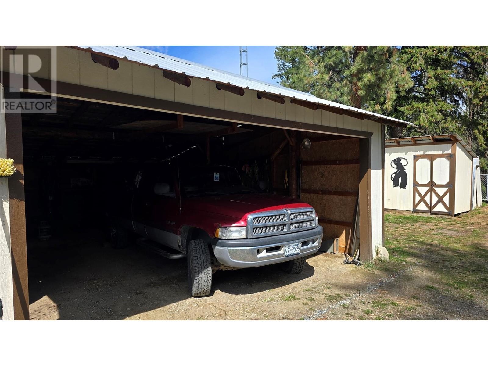 2300 Westsyde Road N, Barriere, British Columbia  V0E 1E0 - Photo 19 - 10336400
