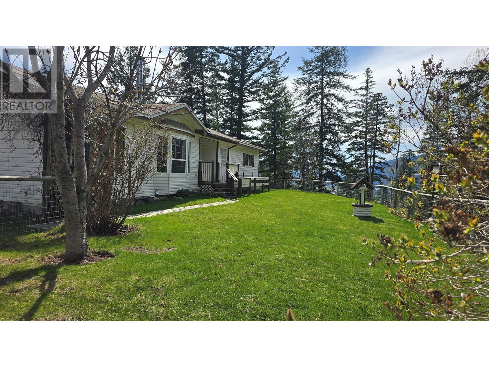 2300 Westsyde Road N, Barriere, British Columbia  V0E 1E0 - Photo 20 - 10336400