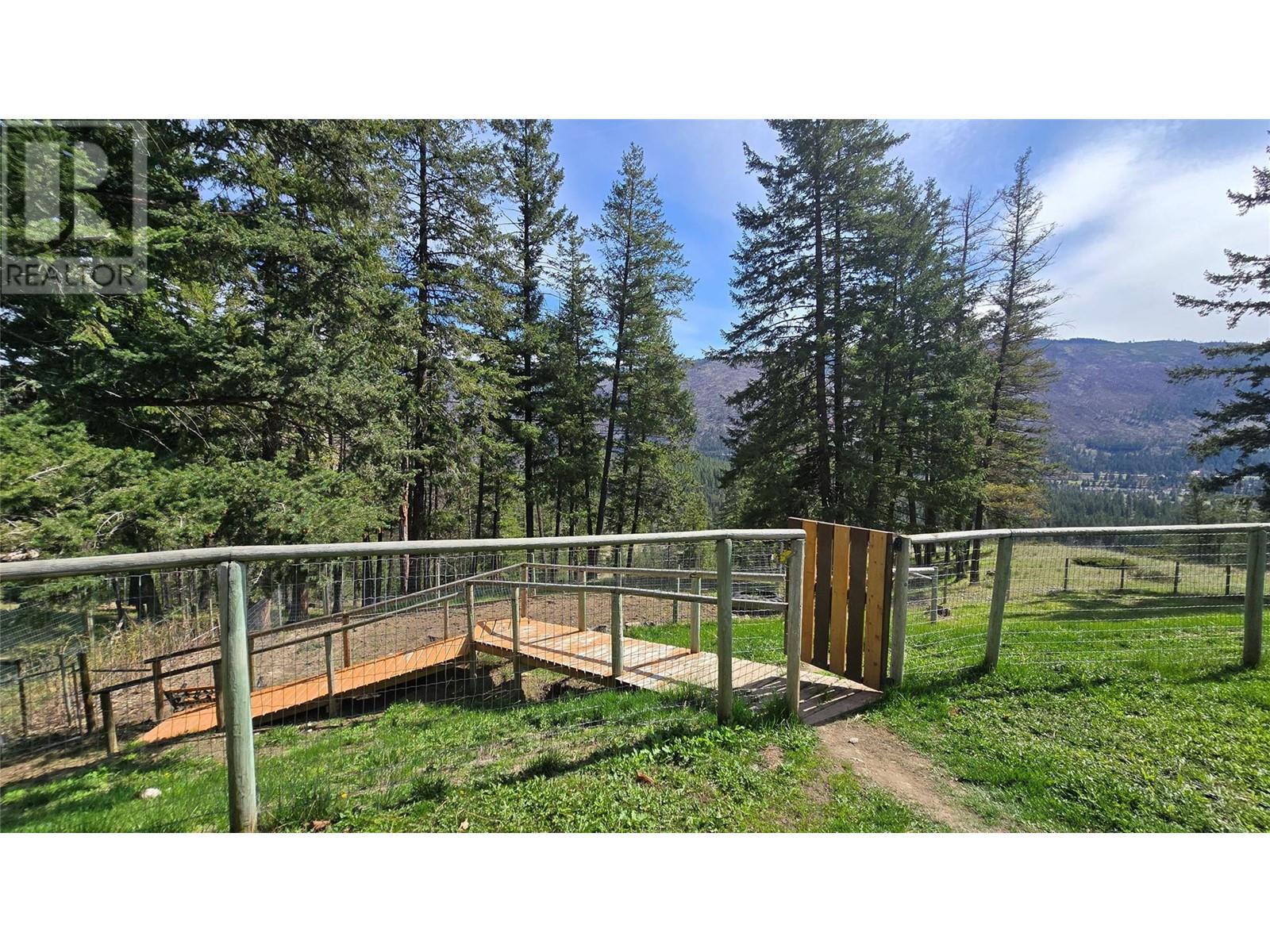 2300 Westsyde Road N, Barriere, British Columbia  V0E 1E0 - Photo 23 - 10336400