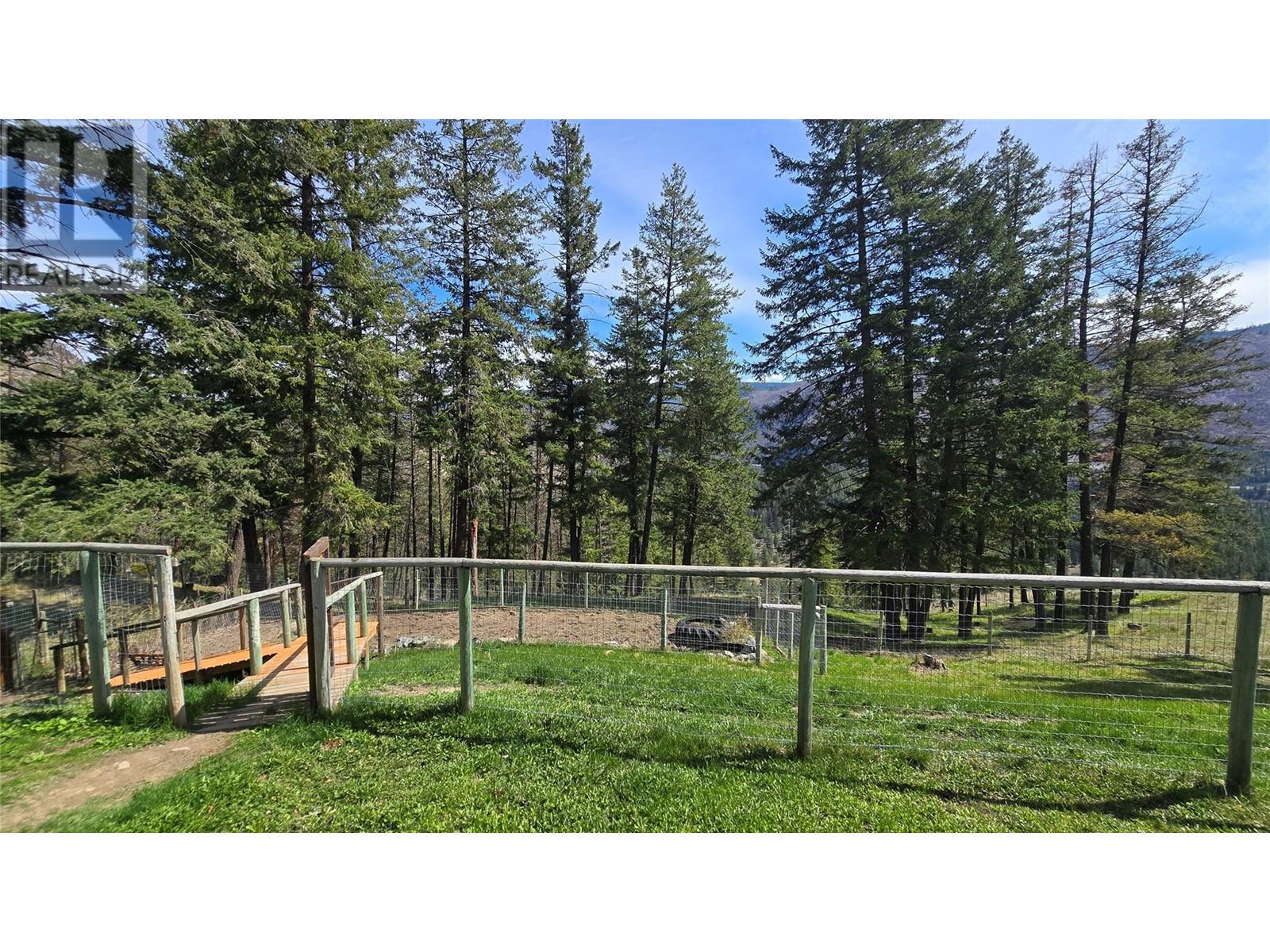 2300 Westsyde Road N, Barriere, British Columbia  V0E 1E0 - Photo 24 - 10336400