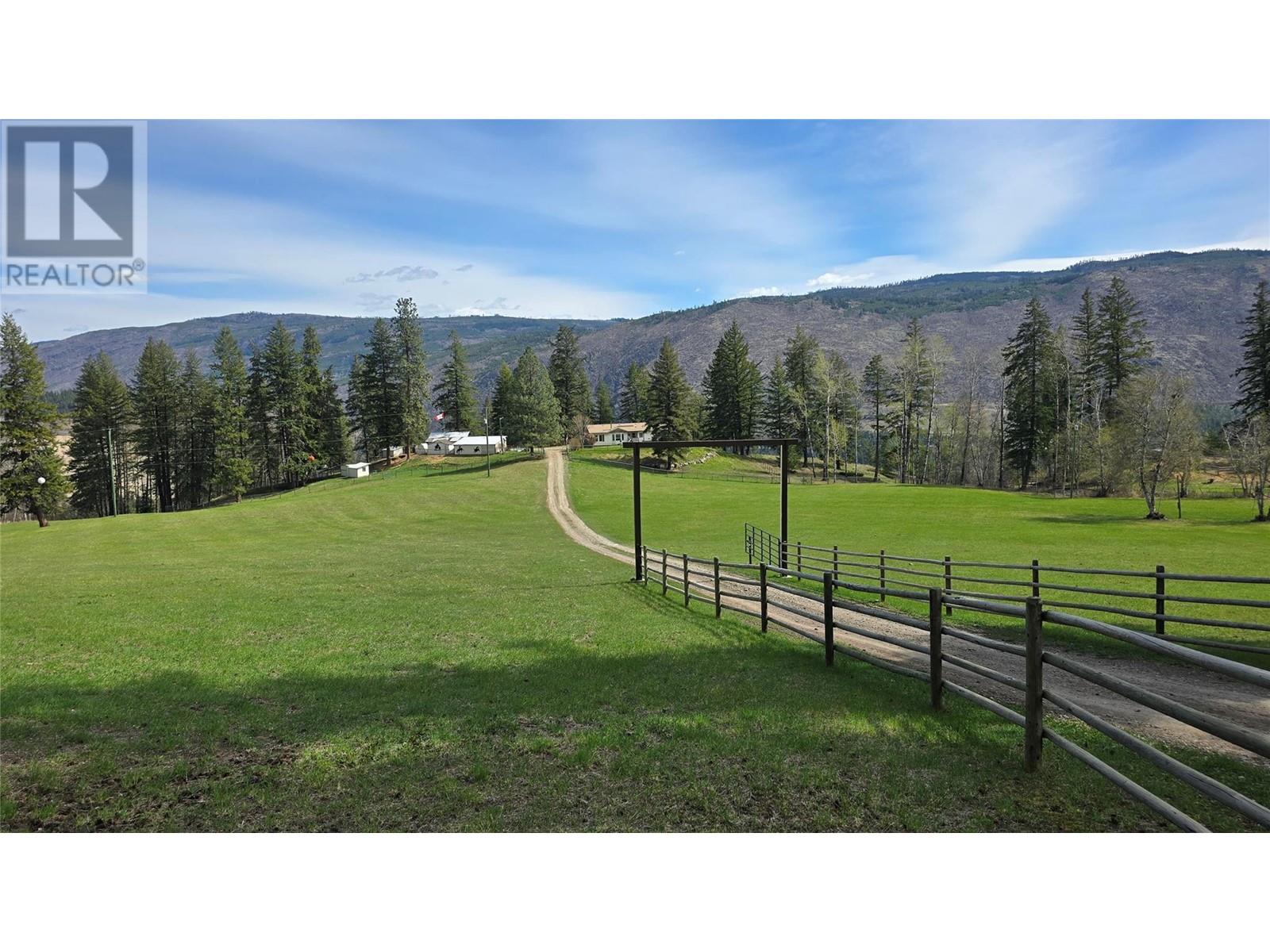 2300 Westsyde Road N, Barriere, British Columbia  V0E 1E0 - Photo 31 - 10336400