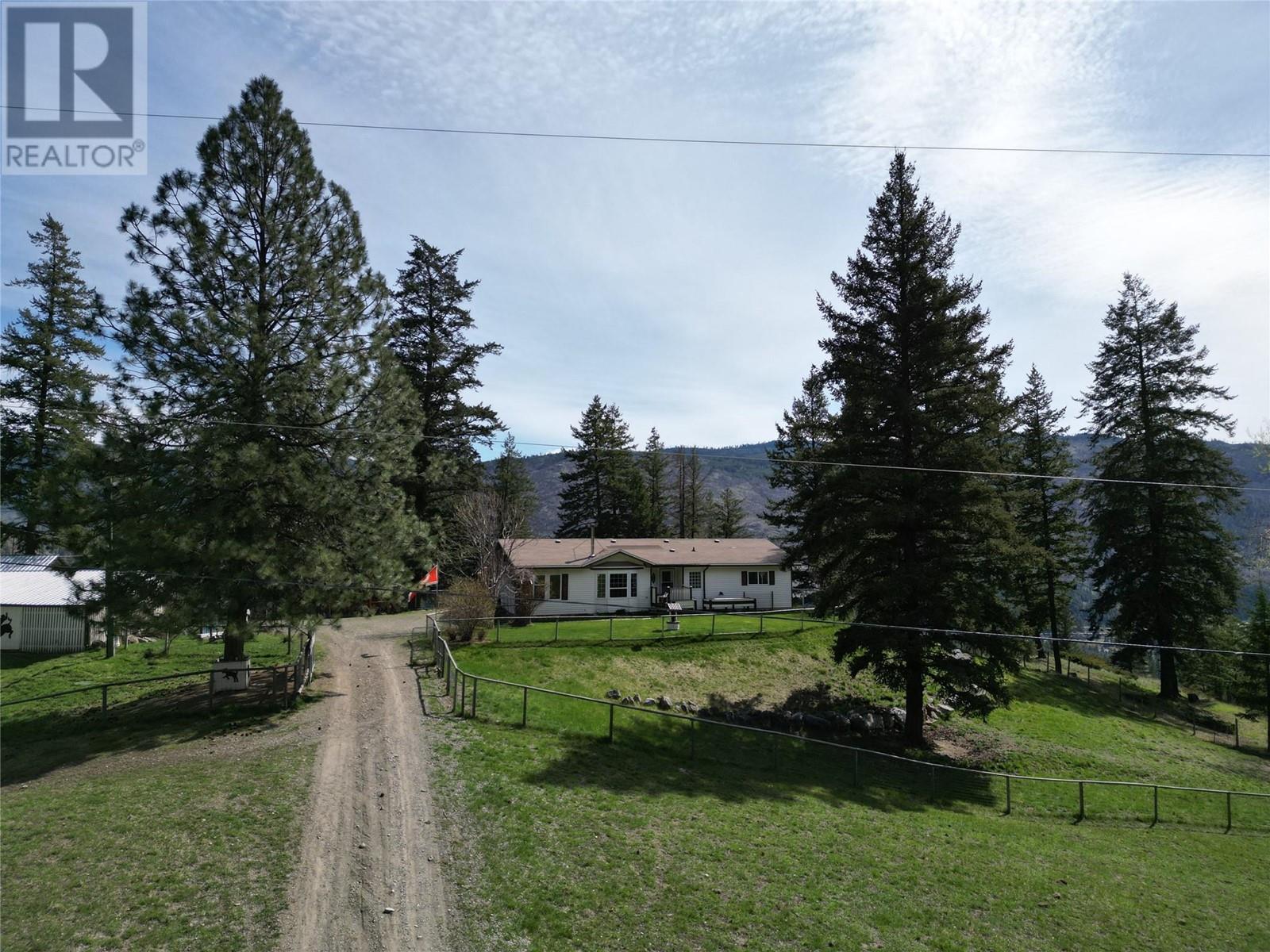 2300 Westsyde Road N, Barriere, British Columbia  V0E 1E0 - Photo 46 - 10336400