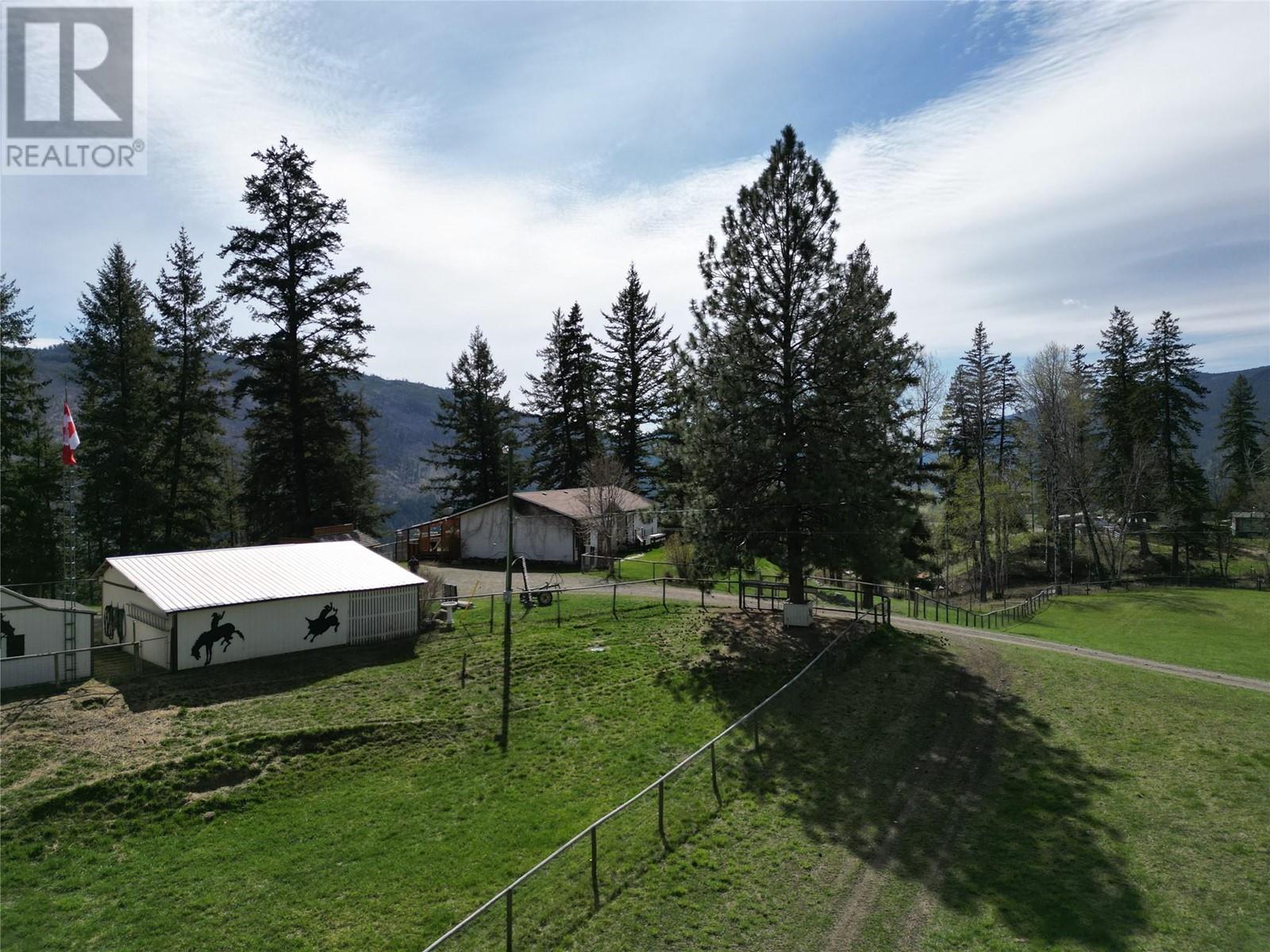 2300 Westsyde Road N, Barriere, British Columbia  V0E 1E0 - Photo 47 - 10336400