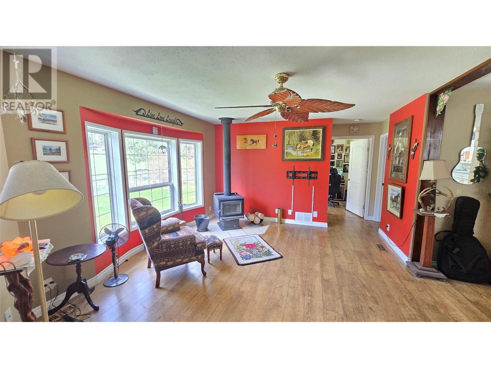 2300 Westsyde Road N, Barriere, British Columbia  V0E 1E0 - Photo 5 - 10336400