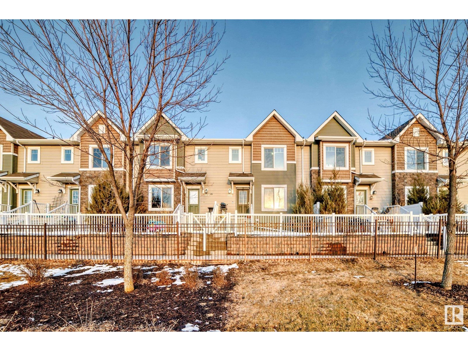 Property at #118 3625 144 AV NW image 1