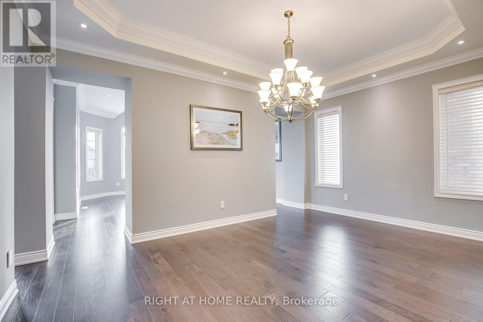 3182 Sunflower Drive, Oakville (Oa Rural Oakville), Ontario  L6M 1N3 - Photo 5 - W12084938