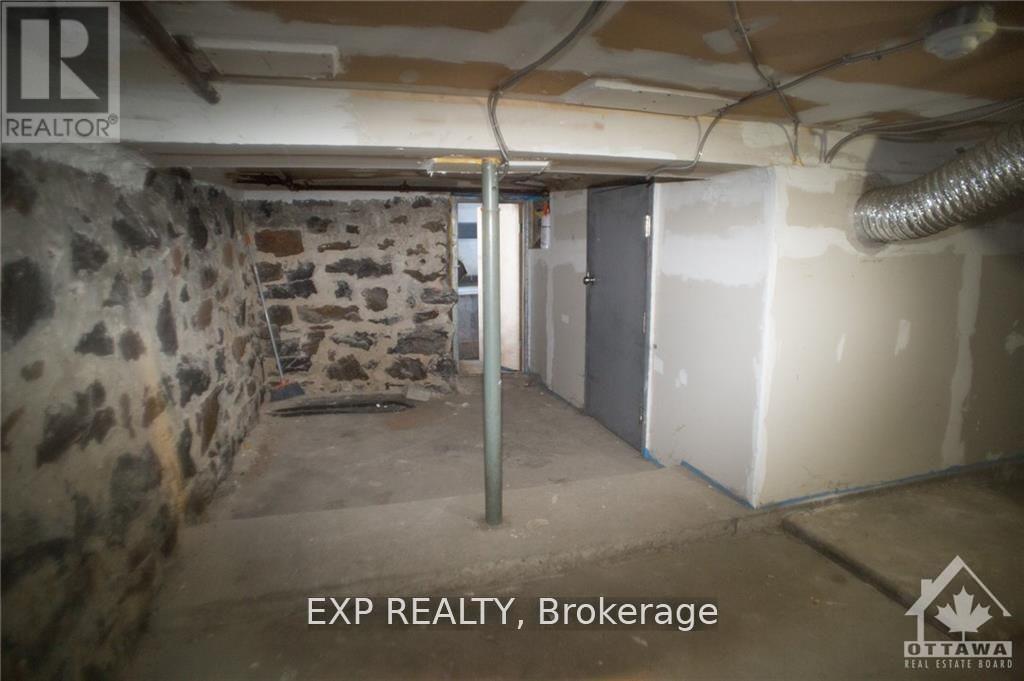 380 Fisher Street, North Bay, Ontario  P1B 2E1 - Photo 15 - X12084881