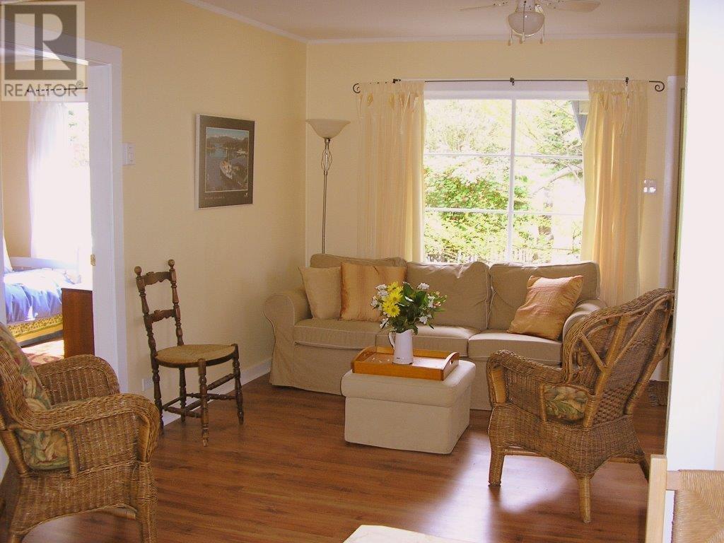 Property at 6003 SECHELT INLET ROAD image 5