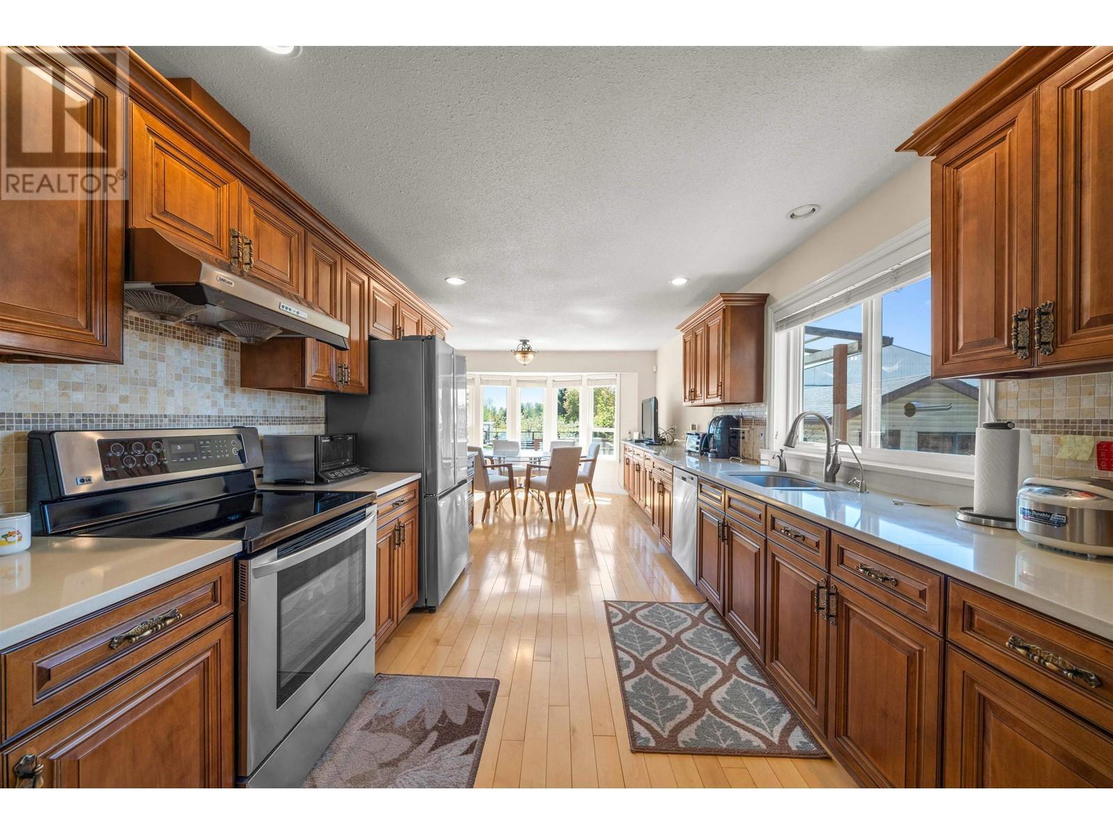 15540 Westminster Highway, Richmond, British Columbia  V6V 1A6 - Photo 1 - R2990313