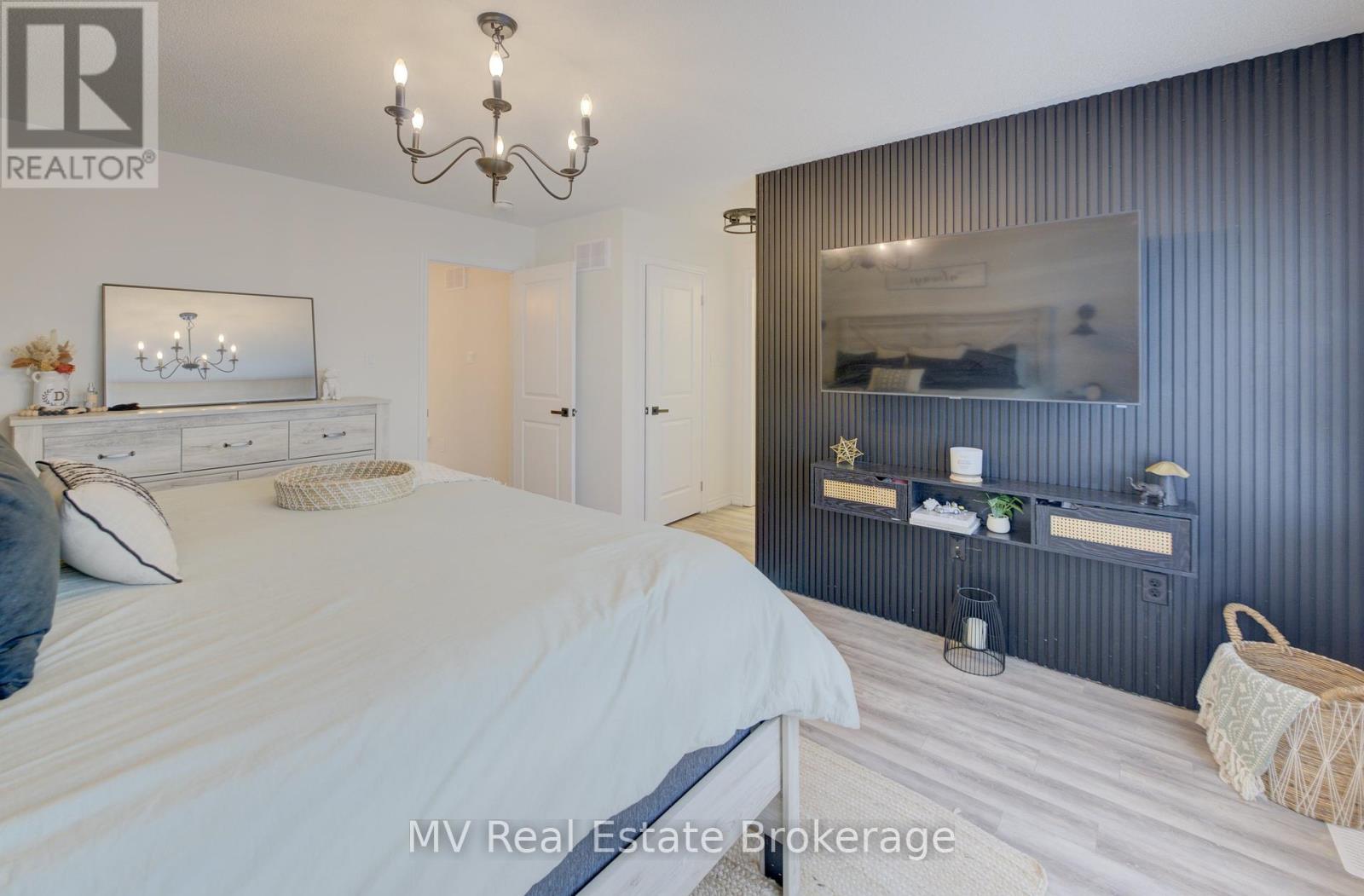 71 Dass Drive W, Centre Wellington, Ontario  N1M 0H9 - Photo 30 - X12085018