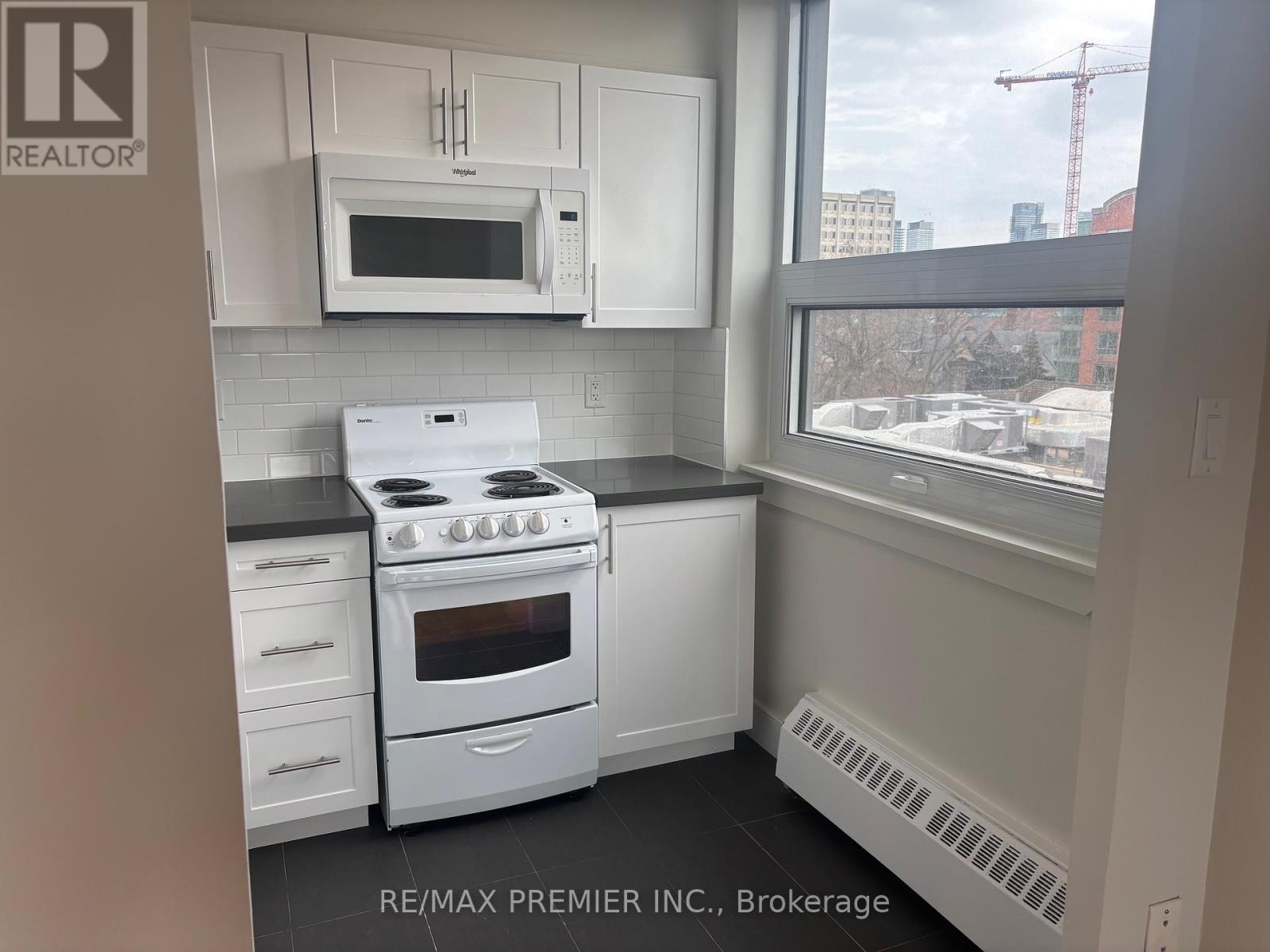 602 - 485 Huron Street, Toronto, Ontario  M5R 2R5 - Photo 12 - C12084957