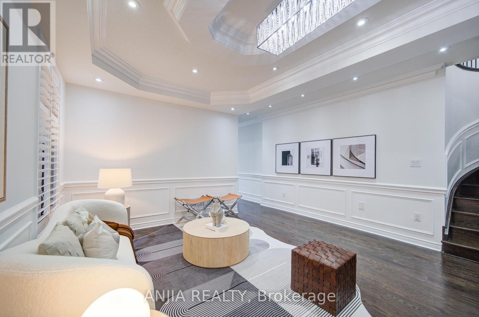 56 Busch Avenue, Markham, Ontario  L6C 0V4 - Photo 10 - N12085014