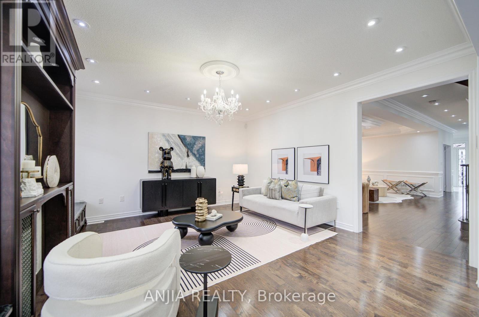56 Busch Avenue, Markham, Ontario  L6C 0V4 - Photo 15 - N12085014