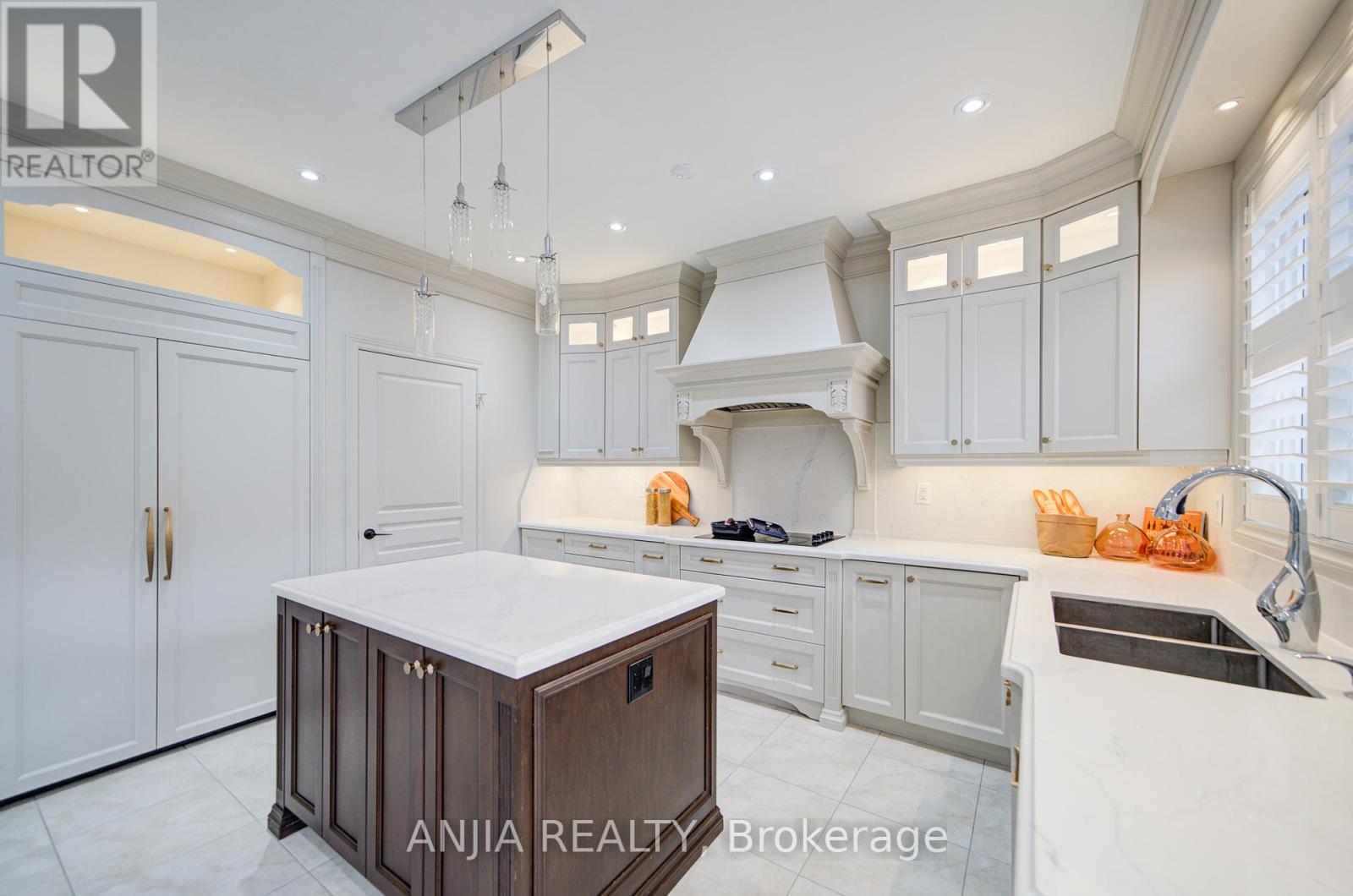 56 Busch Avenue, Markham, Ontario  L6C 0V4 - Photo 19 - N12085014