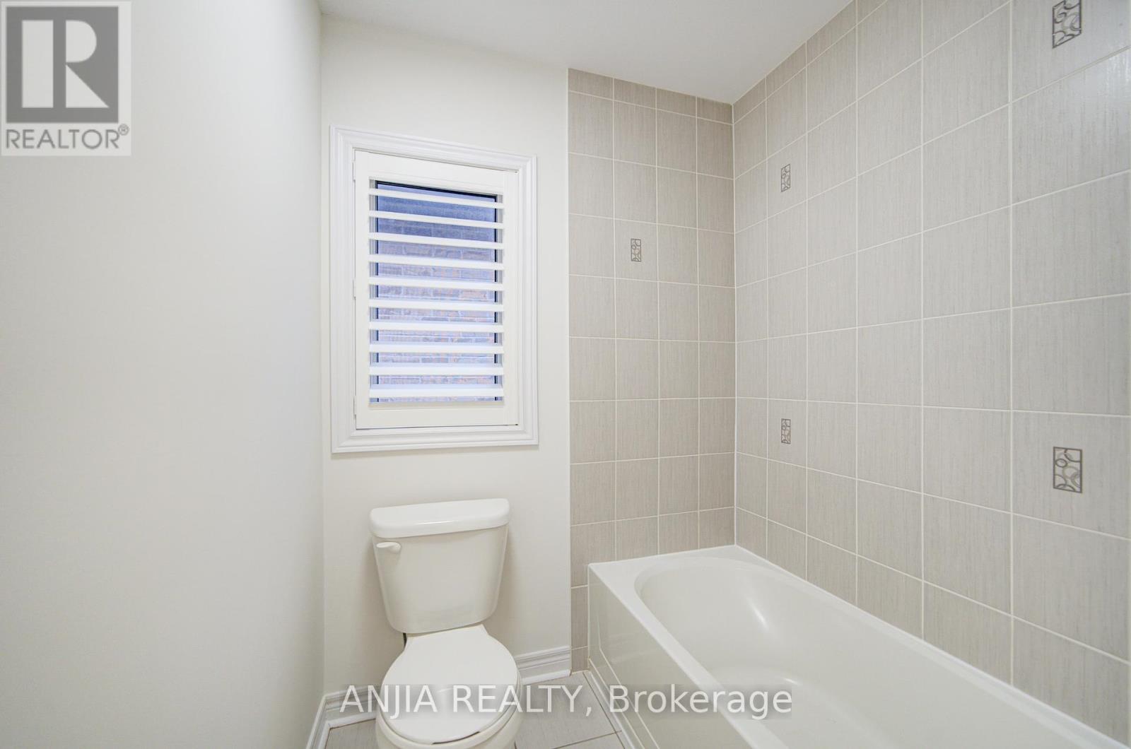 56 Busch Avenue, Markham, Ontario  L6C 0V4 - Photo 40 - N12085014