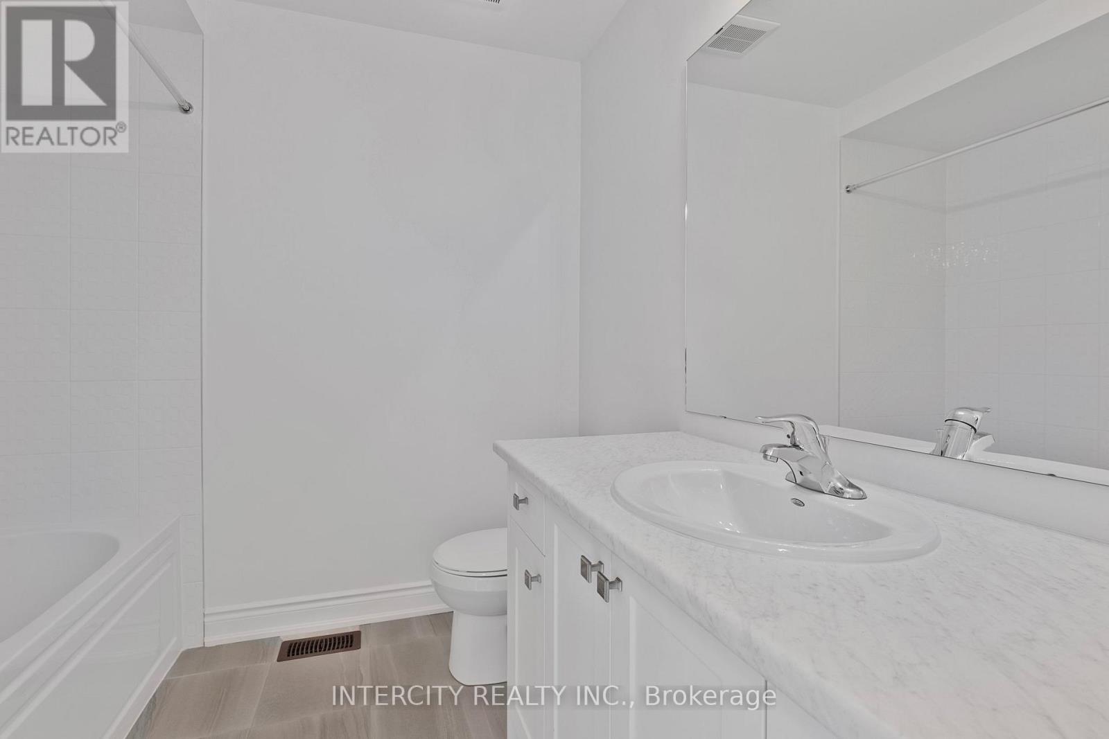 9 Avalon Drive, Wasaga Beach, Ontario  L9R 0M2 - Photo 28 - S12084949