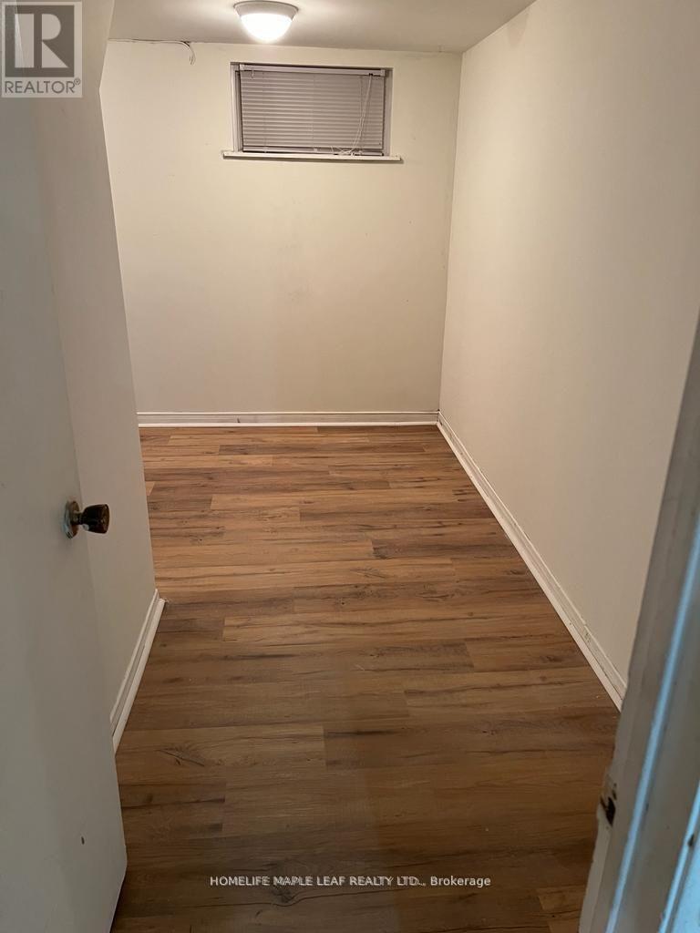 (Basement) - 28 Ladore Drive, Brampton, Ontario  L6Y 1V5 - Photo 11 - W12085008